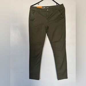 NWT MOSSINO women’s Olive Green Slim Fit Pants